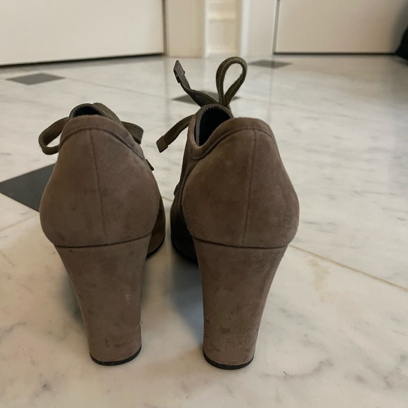 Stuart Weitzman Women's Suede Lace Up Loafer High Heels 3.75" Taupe Size 6.5M - Picture 5 of 5